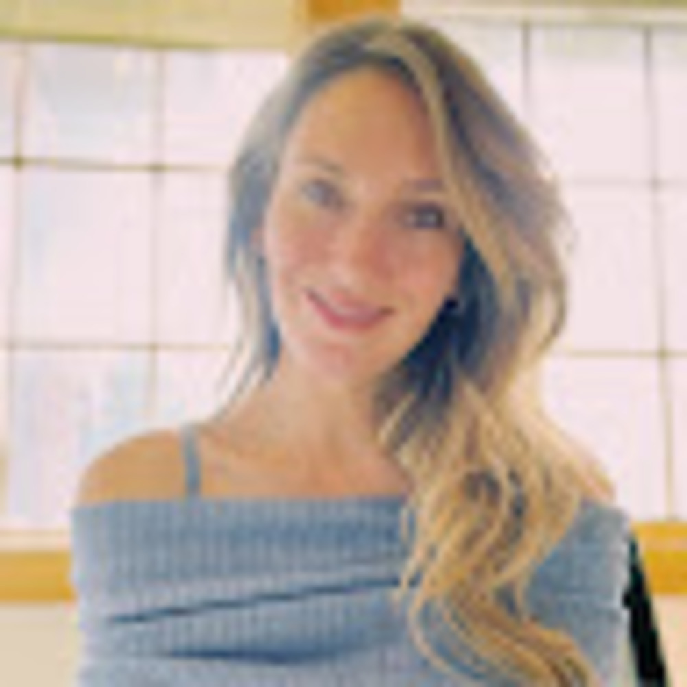 Meet your Posher, Joelle